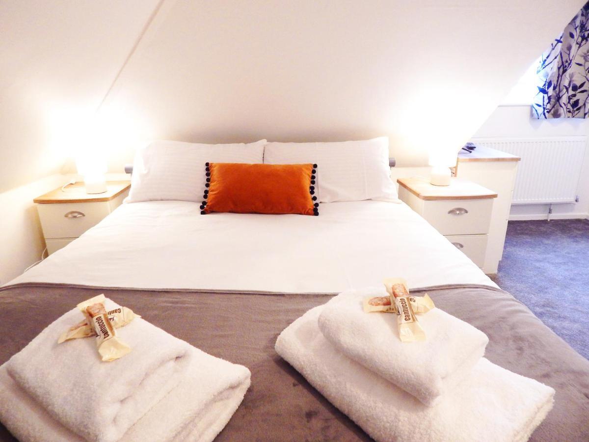 קאמברידג' Modern, Well Located En-Suite Rooms With Parking - Orbitat Accommodations מראה חיצוני תמונה