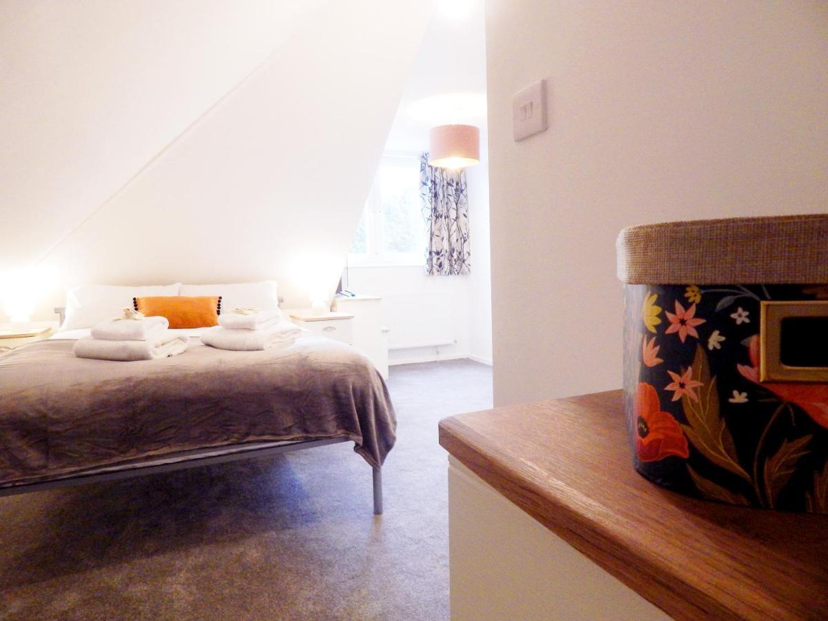קאמברידג' Modern, Well Located En-Suite Rooms With Parking - Orbitat Accommodations מראה חיצוני תמונה